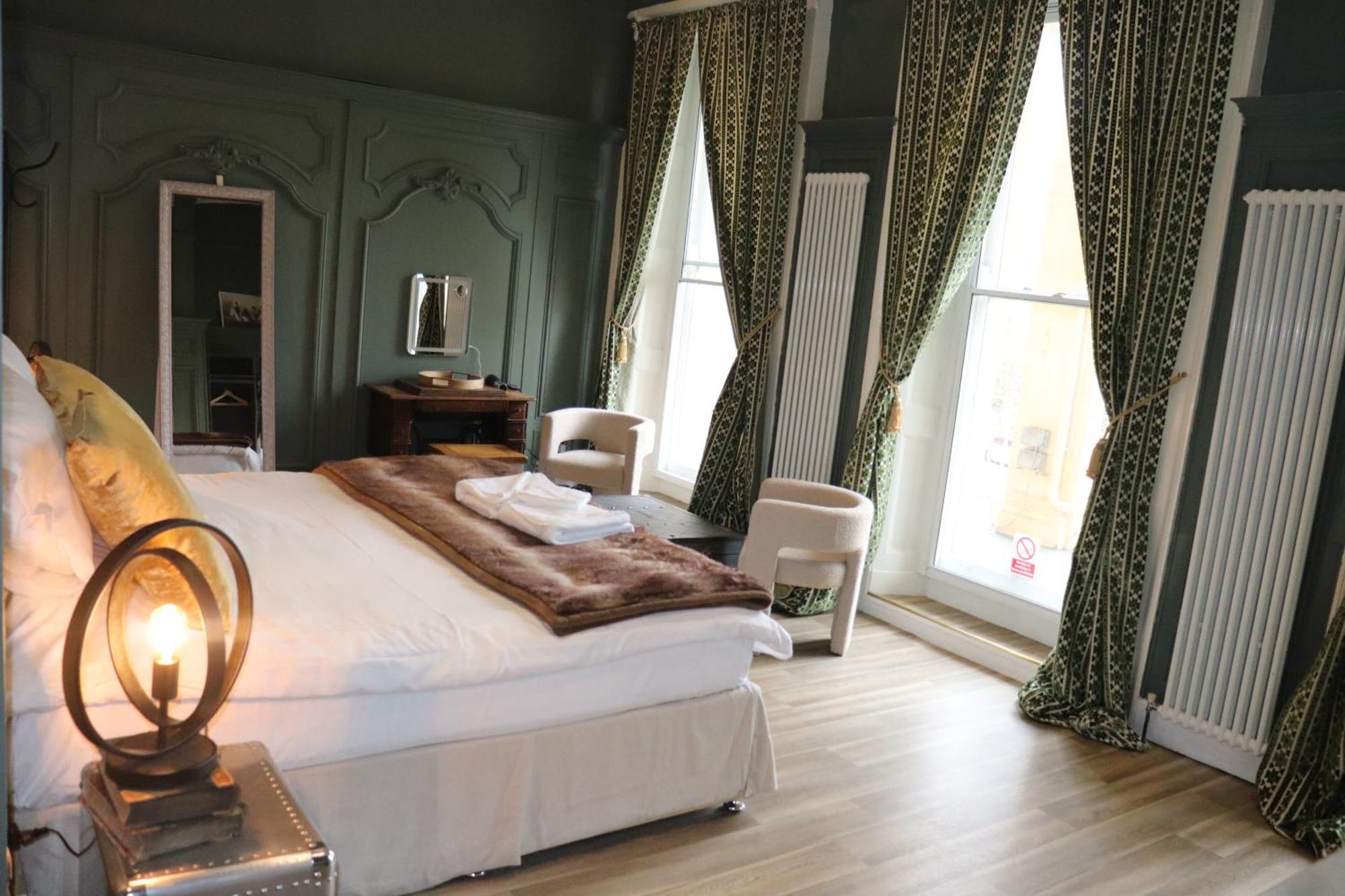 Rooms On The Prom Cheltenham Kültér fotó