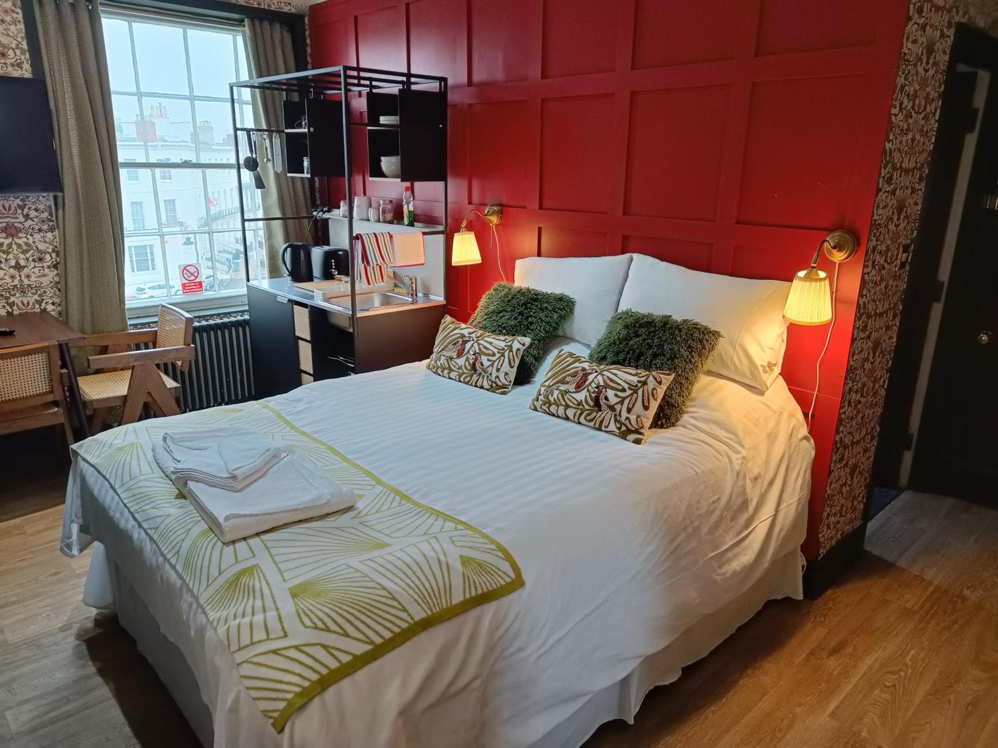 Rooms On The Prom Cheltenham Kültér fotó